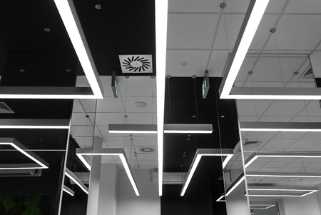 Oprawa liniowa LED Greenie Linea podwieszana 1200mm 40W czarna obudowa CW