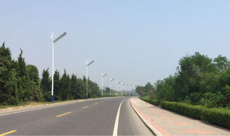 Lampa uliczna hybrydowa LED Greenie WS-70W Windsun z czujnikiem ruchu PIR i Bluetooth