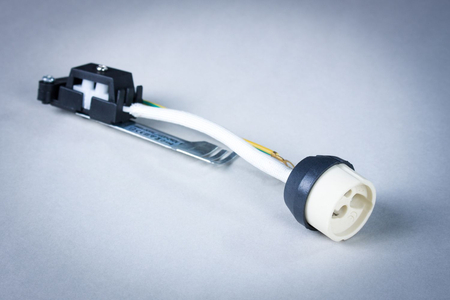 Mocowanie GU10 z uziemieniem