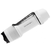 Latarka Ledlenser F1 White