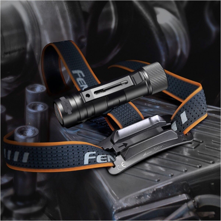 Latarka czołowa Fenix HM71R czarny