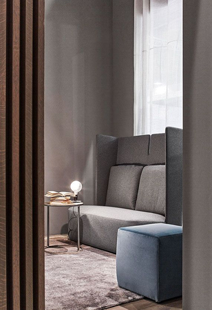 Lampa biurkowa Flos LAMPADINA