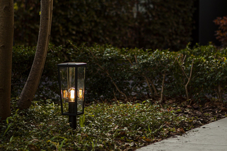 Lampa zewnętrzna Lutec PINE 7196601012 czarny