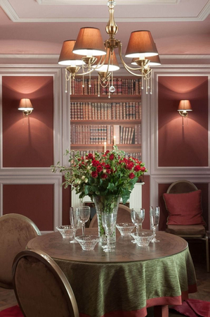 Żyrandol Maytoni RC0100-PL-05-R Chester - Mosiądz