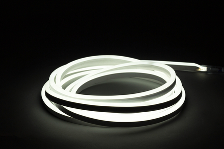 Wąż LED Greenie 230V NEO 7.2W /m 120x SMD2835 8*16mm WW