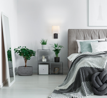 Lampa ścienna FINESS S czarny mat 1xE27 regulowana, abażur biały w komplecie, z włącznikiem