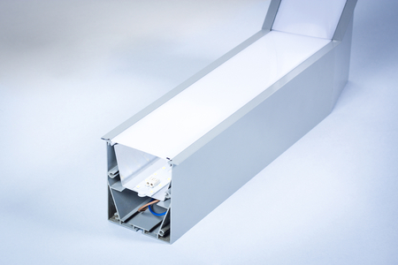 Profil Liniowy LED Greenie Linea wpuszczany - narożnik wertykalny 15° 20W szara obudowa WW