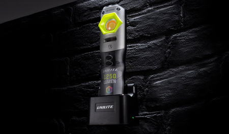 Latarka ręczna Unilite CRI-1250R