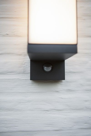 Kinkiet zewnętrzny Lutec CUBA - CZUJNIK RUCHU 5193811118 czarny