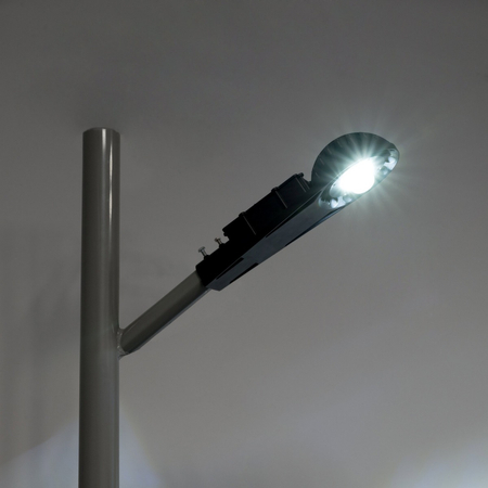 Oprawa uliczna LED Bridgelux 20W MeanWell driver IP65 aluminiowa czarna obudowa NW