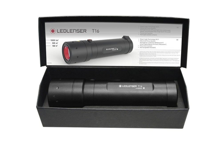 Latarka Ledlenser T16